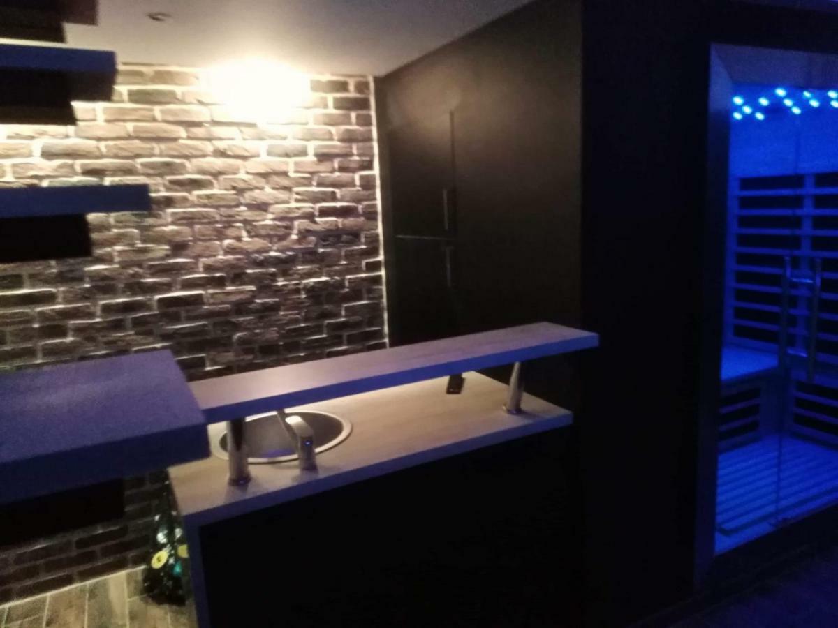 magnifique loft avec jacuzzi et sauna privatif Ferriere-la-Grande Esterno foto